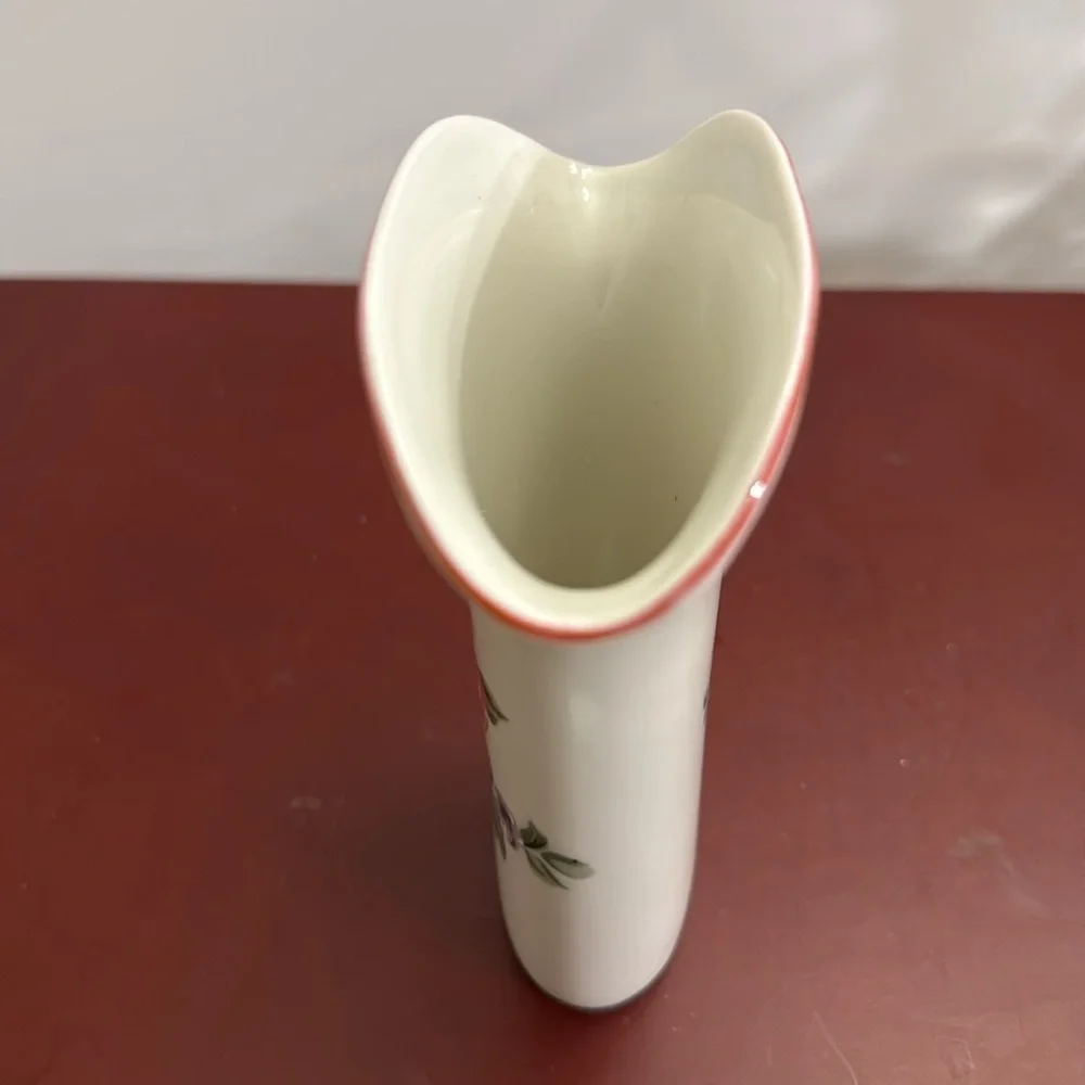 Vintage antique Victorian pastel mini rose bud vase- made in Japan